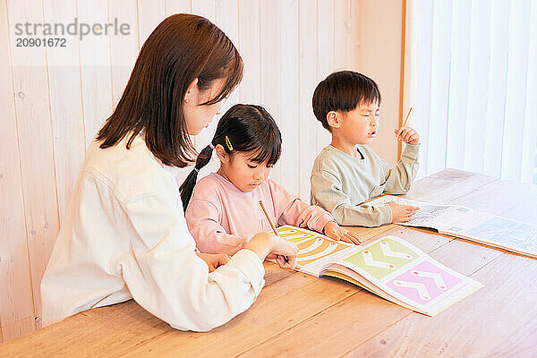 Japanese kids studying at home