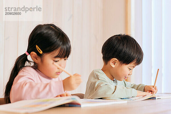 Japanese kids studying at home