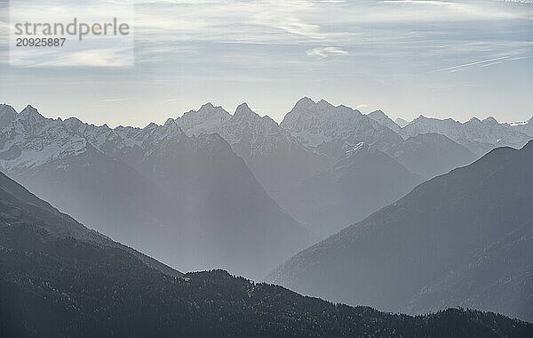 Mountain silhouette Ötztal Alps  Tyrol  Austria  Europe