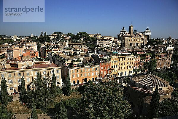 Blick vom Monte Palatino  Palatin  auf die Altstadt von Rom  Italien  Europa