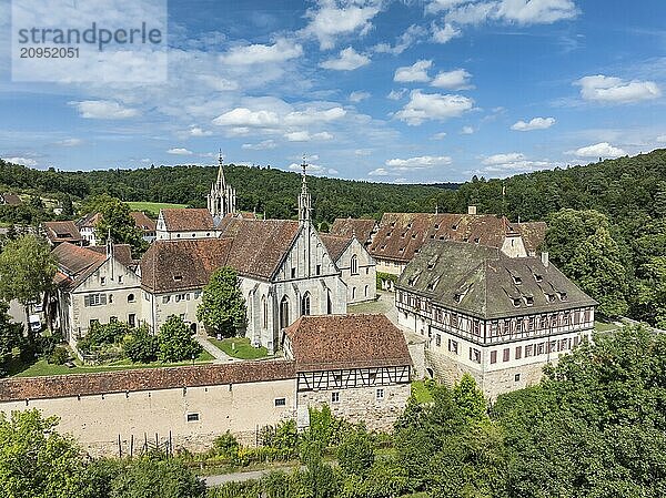 Kloster und Schloss Bebenhausen  ehemalige Zisterzienserabtei  Luftbild  Landkreis Tübingen  Baden-Württemberg  Deutschland  Europa