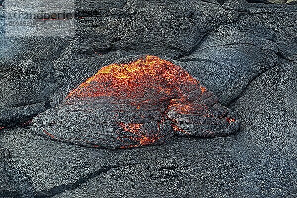 Closeup of magma in Fagradalsfjall volcanic eruptiont in Reykjanes peninsula around 40 kilometres from Reykjavik  Iceland  Europe