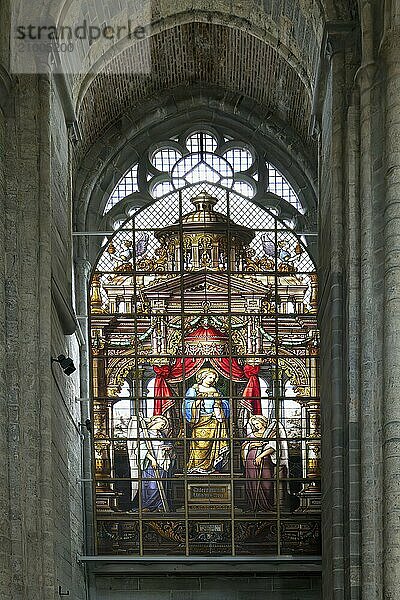 Gothic St. Nicholas Church  Stained-glass window  Ghent  Flanders  Belgium  Europe