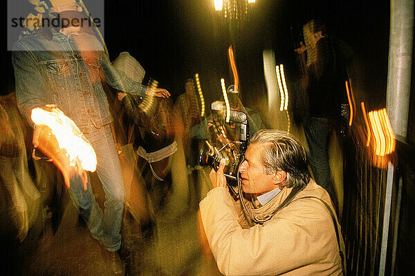 Photojournalism conflict Ireland