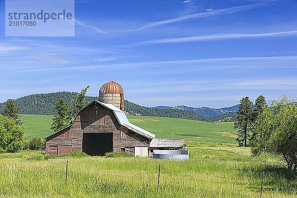 Barn and silo on highway 3 located near Harrison  Idaho