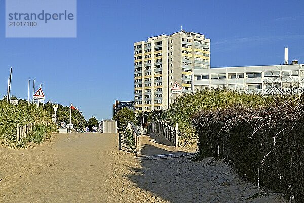 Beach crossing near Sahlenburg  Cuxhaven  Lower Saxony  Germany  Europe