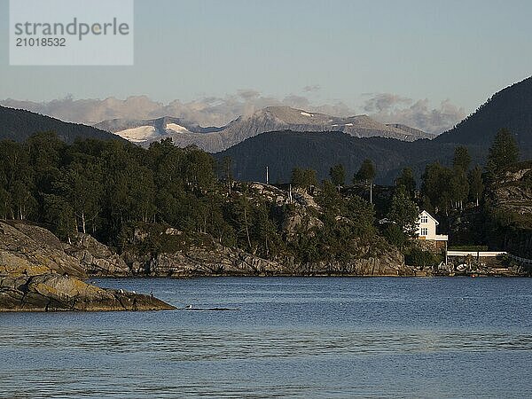 A house on the coast of the Björnafjorden in Norway