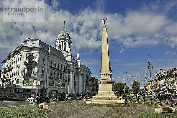 City of Arad  city centre  Statue of Holy Trinity in front of the theatre  Banat  Romania  Europe