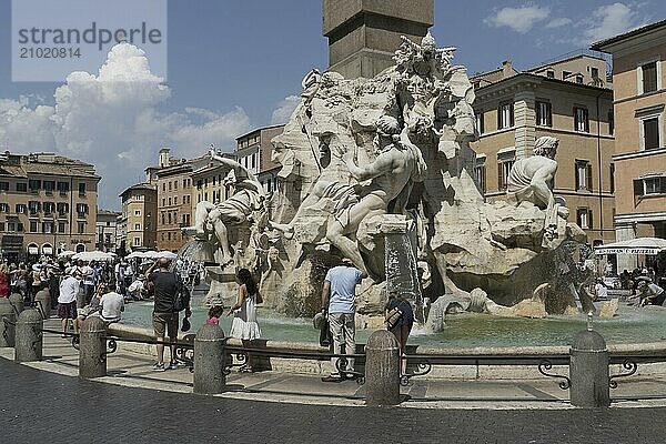 Tourists at the Piazza Navona  Rome  Italy  Europe