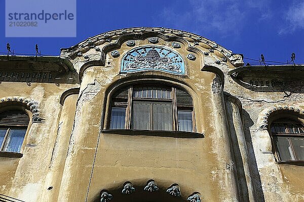 Historic house  ornate façade at the Max Steiner Palace  Romania  Banat  Timisoara  Timisoara  Europe