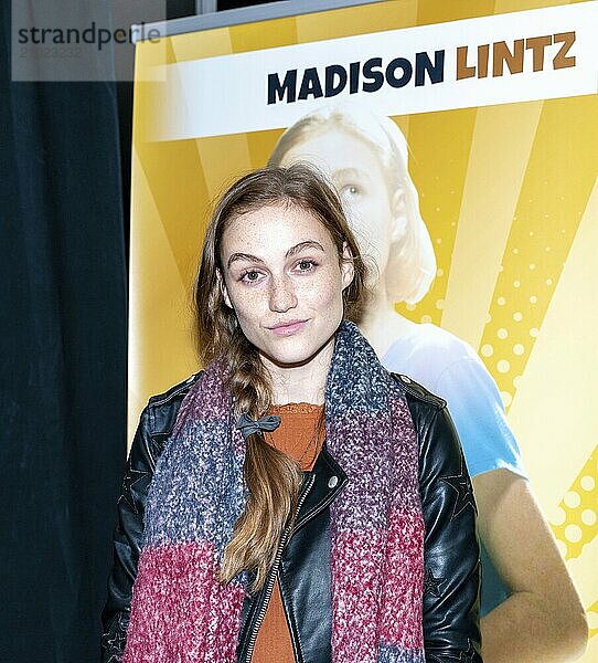 DORTMUND  GERMANY  December 8th 2019: Madison Lintz (*1999  American actress  The Walking Dead) at German Comic Con Dortmund  a two day fan convention