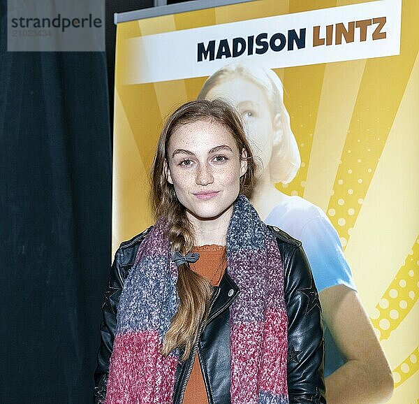 DORTMUND  GERMANY  December 8th 2019: Madison Lintz (*1999  American actress  The Walking Dead) at German Comic Con Dortmund  a two day fan convention