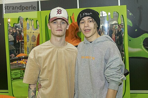 DORTMUND  Germany  December 1st 2018: Bars & Melody (british rap duo  Rapper Leondre) at Nickelodeon Slimefest 2018  the first Slimefest in germany  Europe