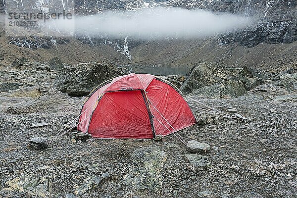 Tent by Lake Trollsjön  Norrbotten  Lapland  Sweden  October 2014  Europe