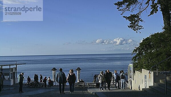 DEU  Germany  Sellin (Rügen) : The Workers' Welfare Organisation (AWO) has designed a senior citizens' trip to Rügen as a special experience for its guests. Sellin: In the village of Sellin  Europe