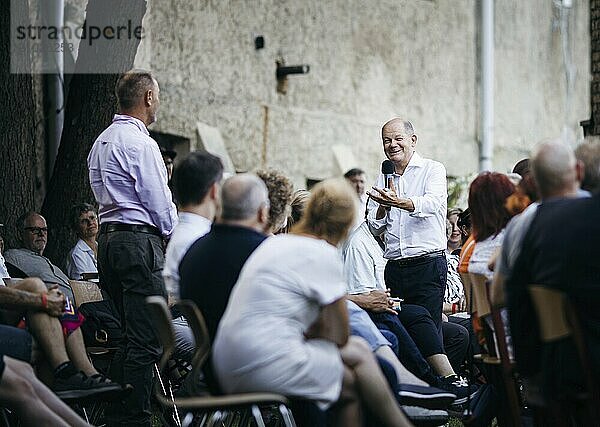 Federal Chancellor Olaf Scholz  (SPD)  pictured during a citizens' dialogue in Seelow. 29.08.2024