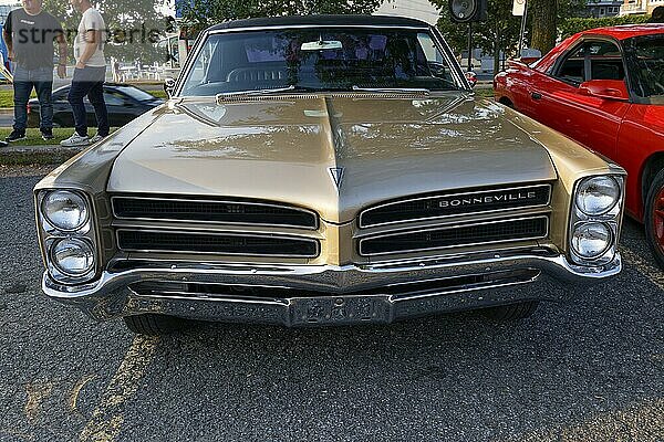 Automobile  car show  vintage car  Province of Quebec  Canada  North America