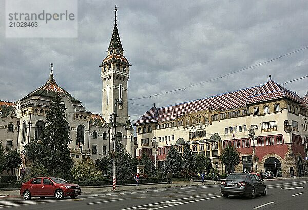 City of Targu Mures  prefecture and Palace of Culture at Piata Trandafirilor  Rose Square  city centre  Romania  Europe