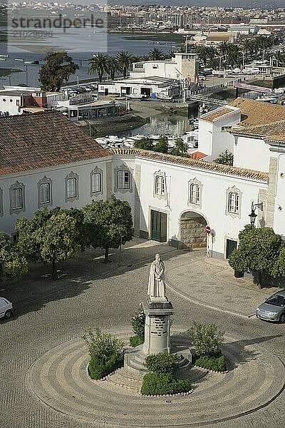 Episcopal palace of Faro  Algarve  Portugal  Europe