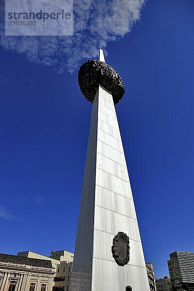 Bucharest  in the centre  a column at Piata Libetati in memory of the victims of the revolution  Romania  Europe