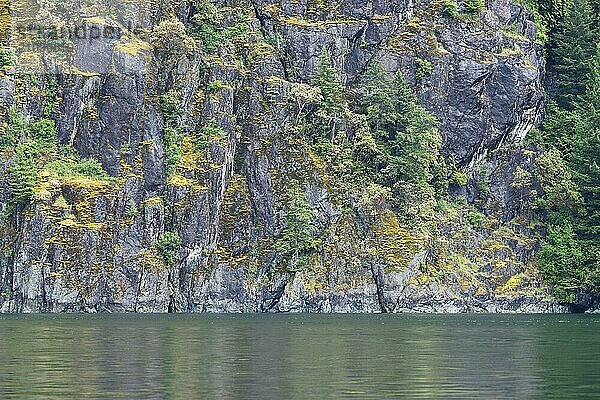 The rugged coastline of the Johnstone Strait between Vancouver Island and the Canadian mainland