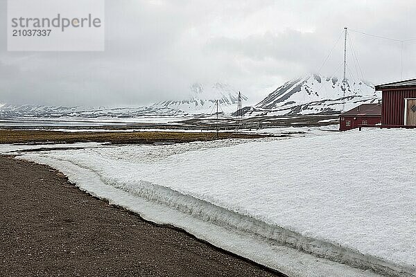 Mountain range during a foggy day in Ny Alesund  Svalbard islands  Norway  Europe