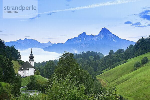 Maria Gern pilgrimage church  view of the Watzmann  in front of sunrise  Berchtesgarden Alps  Berchtesgaden  Berchtesgadener Land  Upper Bavaria  Bavaria  Germany  Europe