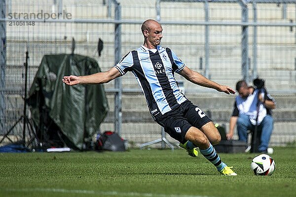 Fußball 3. Liga  Saison 2024/25  4. Spieltag: Waldhof Mannheim gegen 1. FC Saarbrücken. Bild: Neuzugang Henning Matriciani (20  Waldhof Mannheim)