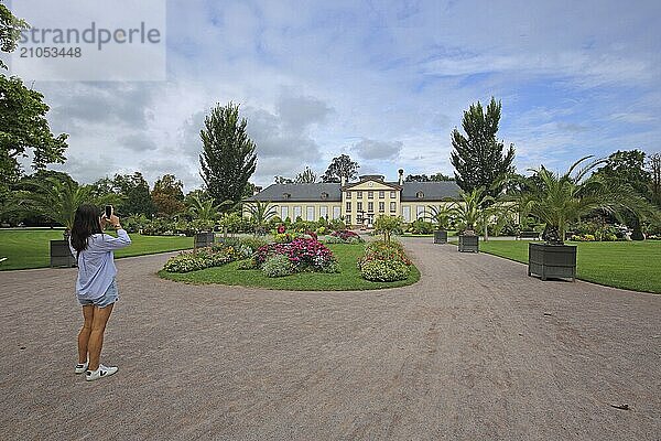 Pavillon Joséphine  Parc de l'Orangerie  Orangerie Park  Barockgarten  Menschen  fotografieren  Fotograf  Strasbourg  Bas-Rhin  Elsass  Frankreich  Europa