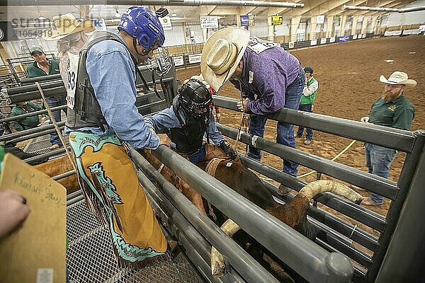 Oklahoma City  Oklahoma  The Great Plains Rodeo  ein jährlich stattfindendes Rodeo für Schwule  bei dem traditionelle Rodeowettbewerbe stattfinden und gleichzeitig die Kameradschaft der LGBTQ Gemeinschaft betont wird