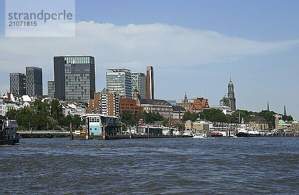 Die Elbe in Hamburg