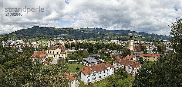 Stadtansicht  Panoramaaufnahme  Leoben  Steiermark  Österreich  Europa