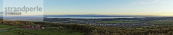 Bodensee Panorama vom Aussichtsturm Gehrenberg