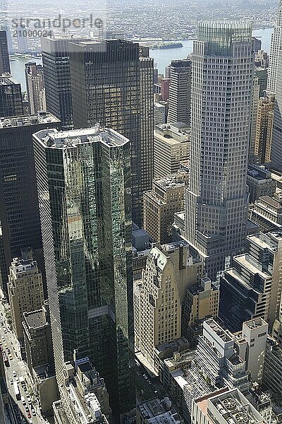 Manhattan Panorama von oben bei Nacht