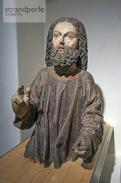 Jesusfigur  um 1470  nur noch der Korpus vom Palmesel vorhanden  Strigel Museum  Martin-Luther-Platz 1  Memmingen  Schwaben  Bayern