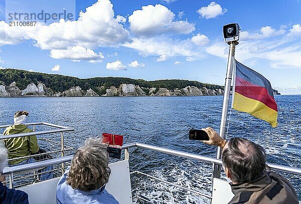 Excursion boat Alexander  round trip to the chalk cliffs of Rügen  cliffs of the Stubbenkammer  in the Jasmund National Park  view of the Baltic Sea and the chalk cliff coast  between Sassnitz and Lohme  Mecklenburg-Western Pomerania  Germany  Europe