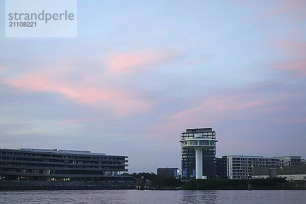 Lighthouse Zero residential tower in Hamburg