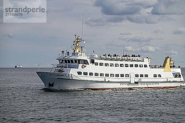 Excursion boat Lady from Büsum  round trip to the chalk cliffs of Rügen  at Jasmund National Park  view of the Baltic Sea between Sassnitz and Lohme  Mecklenburg-Western Pomerania  Germany  Europe