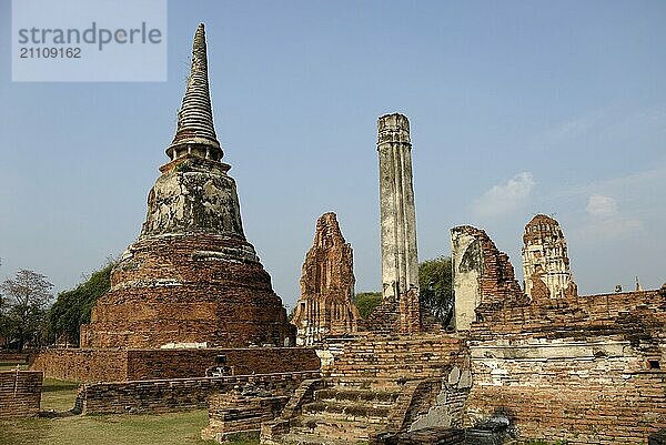 Wat Mahathat  Ayutthaya  Thailand  Asia