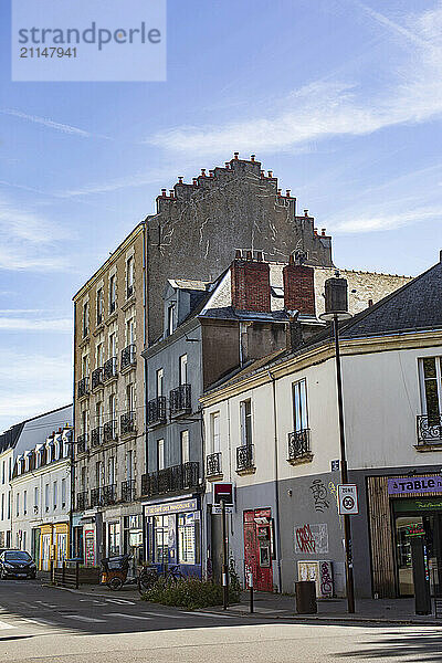 France  Nantes  44  Quartier Republique  rue dela Tour d'Auvergne  old buildings  Sept 2023.