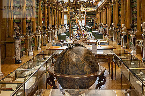 France. Paris. 6th district. Mazarine Library. Reading room