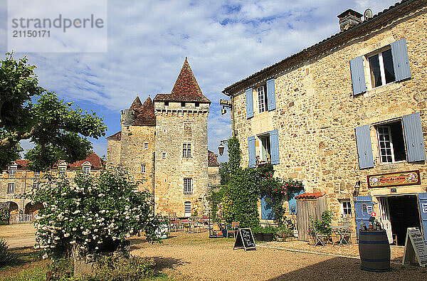 France  Nouvelle Aquitaine  Dordogne department (24)  Saint Jean de Cole  la Marthonie castle