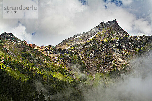 Hiking Stewart Peak