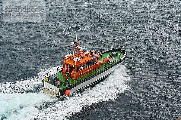 Pilot boat at sea  entrance to Alesund  Fylke  Norway  Europe