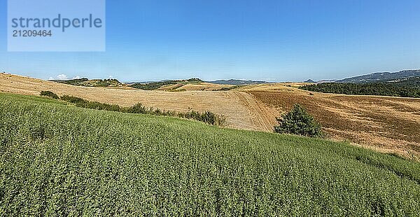 Schöne toskanische ländliche Landschaft Atmosphäre. Italien