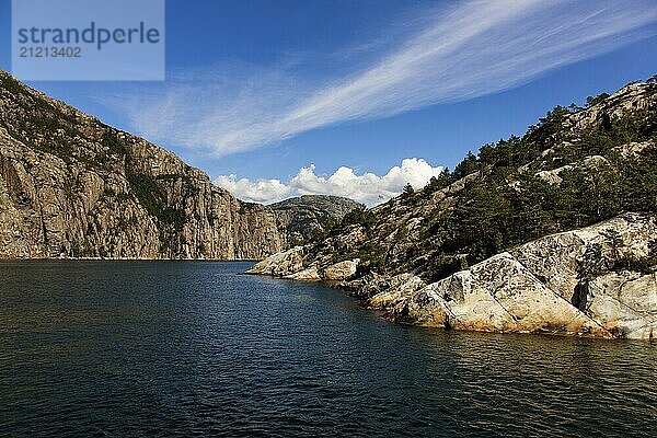 Blick auf den Lysefjord  einen Fjord in Norwegen