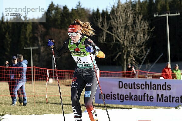 Jenny Nowak (SC Sohland) beim FIS Weltcup Nordische Kombination Schonach 2024