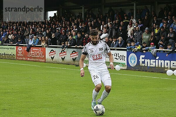 Mokhtar Boulachab (FC 08 Villingen) traf zum 1:1 Ausgleich beim Spiel der OL BaWü: 23-24  34. Spieltag  FC 08 Villingen  CFR Pforzheim