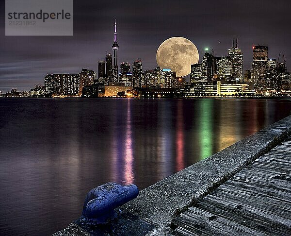 Vollmond Toronto Skyline Stadt See Ontario Pier