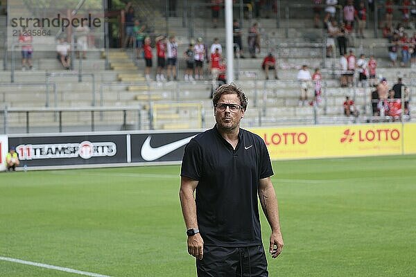 U23) beim Spiel der Fussball-RL SW 24-25: 1. Sptg: SC Freiburg II vs Kickers Offenbach